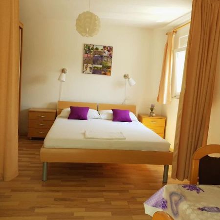Apartments Andelic Sveti Filip i Jakov Εξωτερικό φωτογραφία