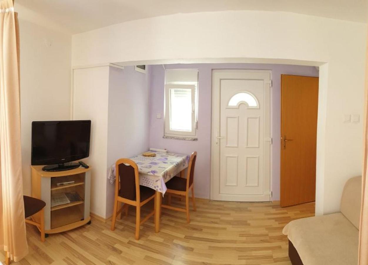 Apartments Andelic Sveti Filip i Jakov Εξωτερικό φωτογραφία